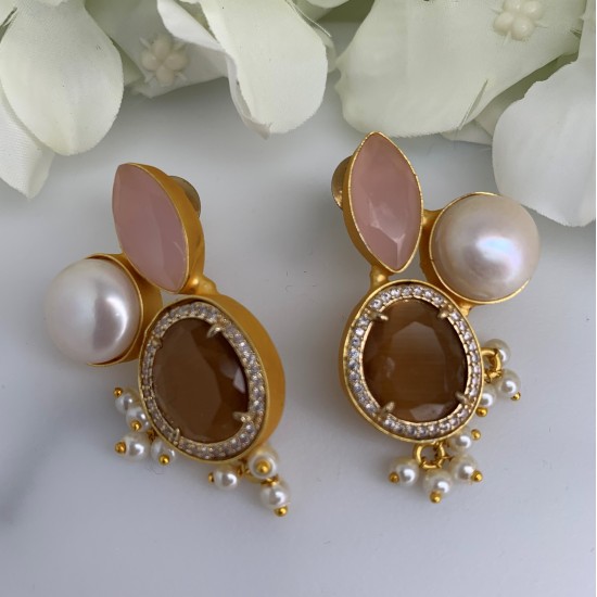 SKNJ0363 Smoky Selenite, Freshwater Pearl