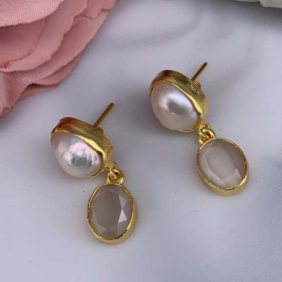 SKNJ0488 Selenite, Freshwater Pearl